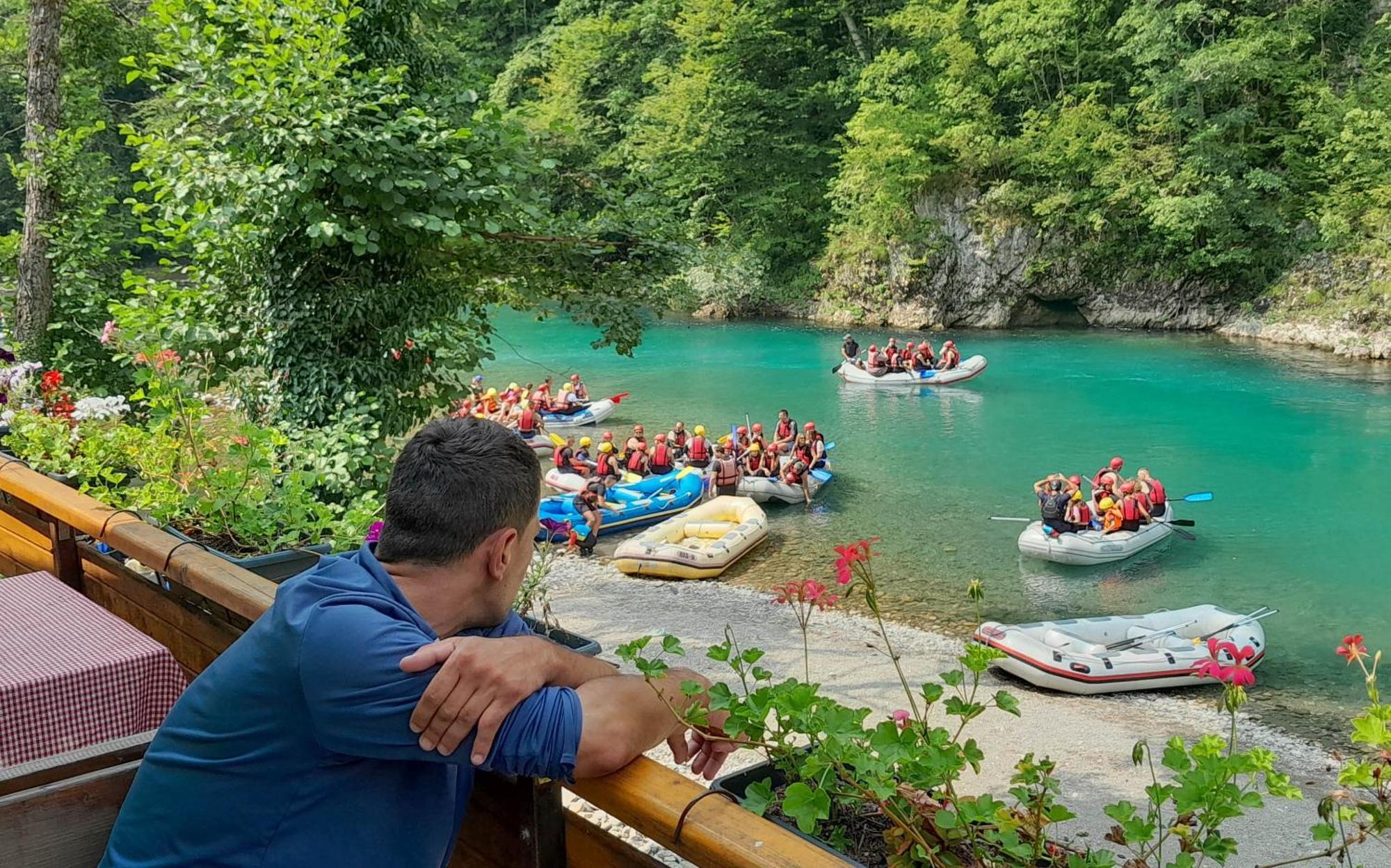 Hotel Rafting Camp Encijan Foca Exterior foto
