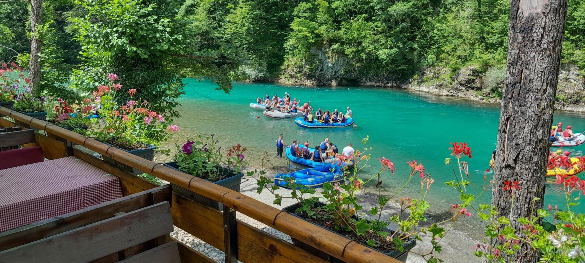 Hotel Rafting Camp Encijan Foca Exterior foto