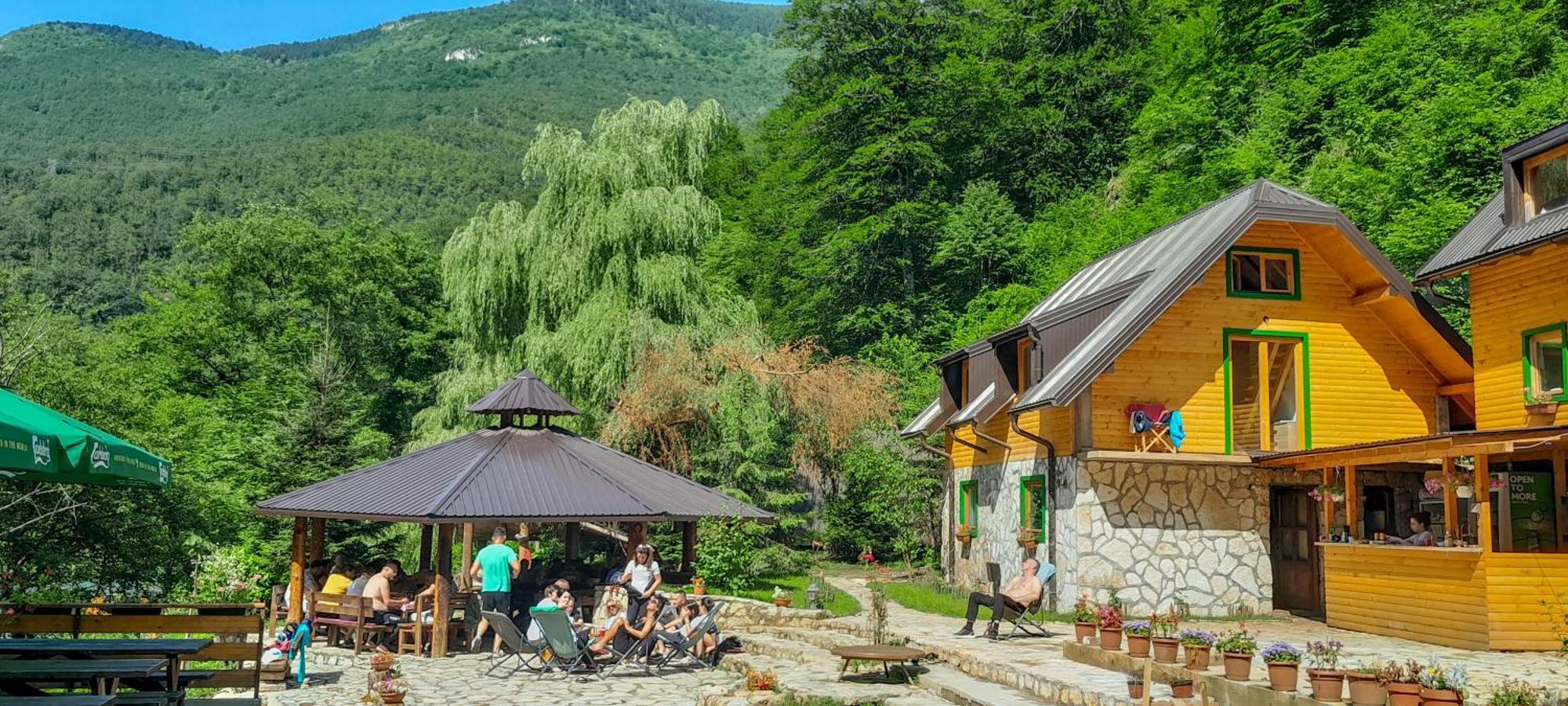 Hotel Rafting Camp Encijan Foca Zimmer foto